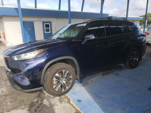 2020 TOYOTA HIGHLANDER XLE, 