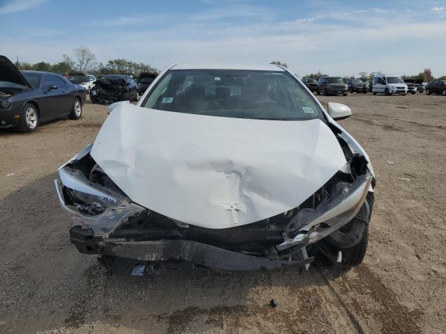 2T1BURHE8FC287314 - 2015 TOYOTA COROLLA L WHITE photo 5