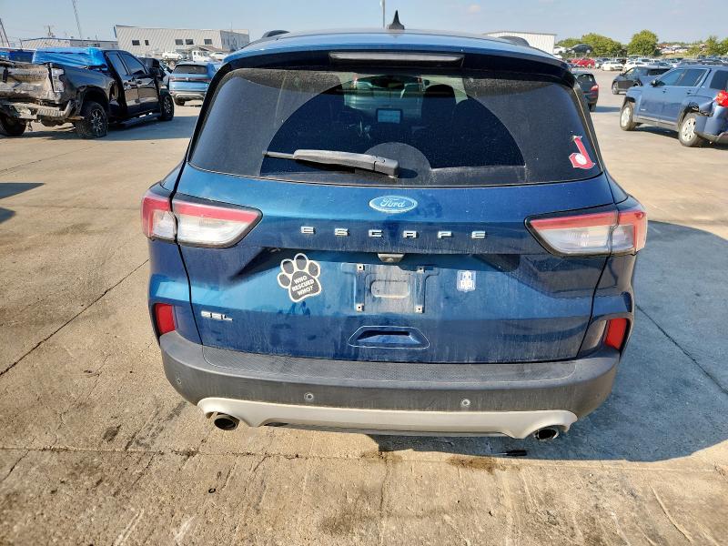 1FMCU0H63LUC55339 - 2020 FORD ESCAPE SEL BLUE photo 6