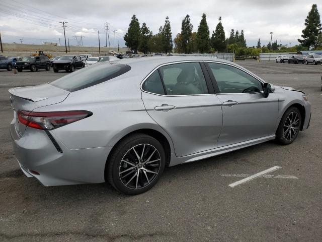4T1G31AK5PU608624 - 2023 TOYOTA CAMRY SE NIGHT SHADE SILVER photo 3