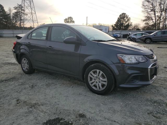 1G1JB5SG5J4118215 - 2018 CHEVROLET SONIC LS GRAY photo 4