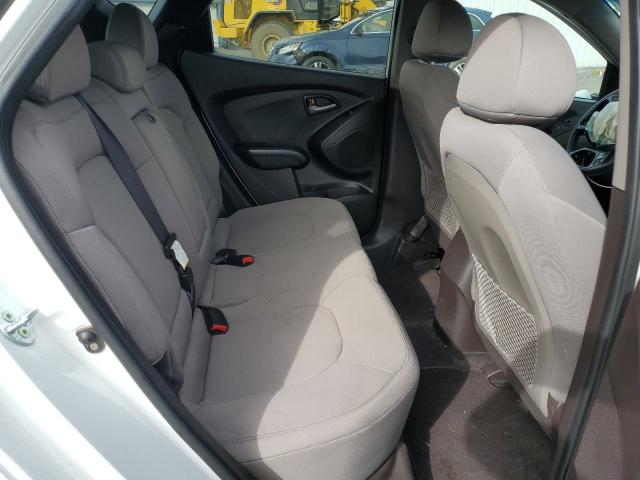 KM8JTCAF6FU061544 - 2015 HYUNDAI TUCSON GLS أبيض صورة 11