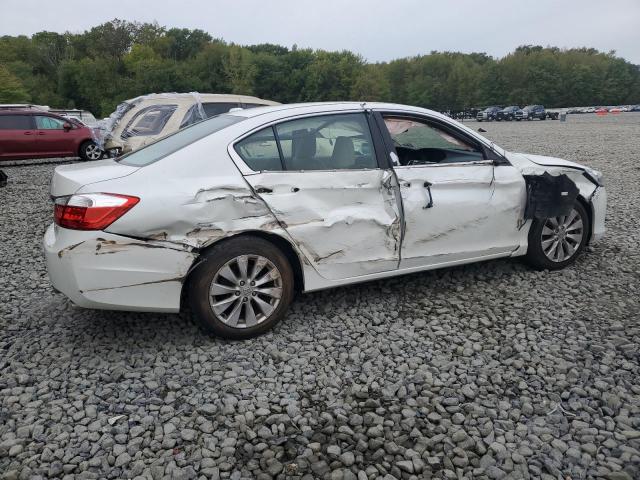1HGCR3F86FA016113 - 2015 HONDA ACCORD EXL WHITE photo 3