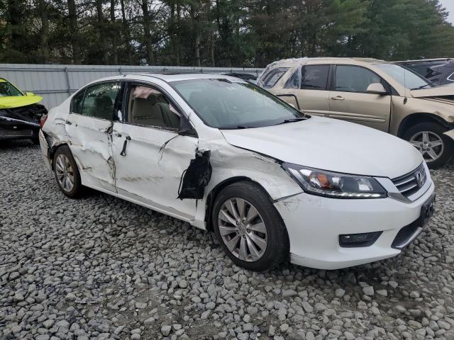 1HGCR3F86FA016113 - 2015 HONDA ACCORD EXL WHITE photo 4