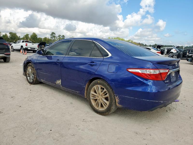 4T1BF1FK8FU978524 - 2015 TOYOTA CAMRY LE Mavi foto 2
