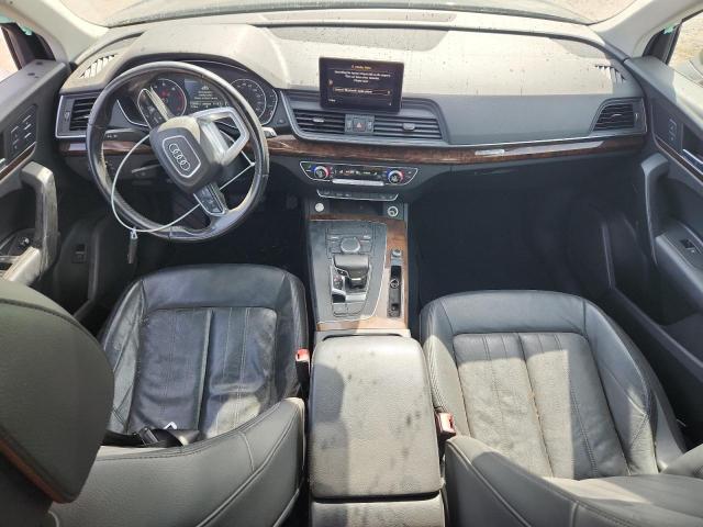 WA1ANAFY2J2005760 - 2018 AUDI Q5 PREMIUM Чорний фото 8