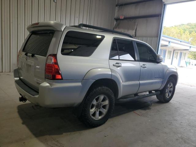 JTEBU14RX60099121 - 2006 TOYOTA 4RUNNER SR5 银色 照片 3