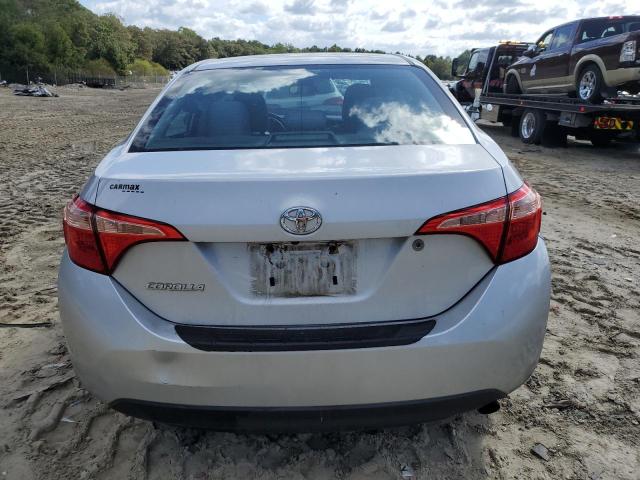 2T1BURHE8HC911440 - 2017 TOYOTA COROLLA L SILVER photo 6