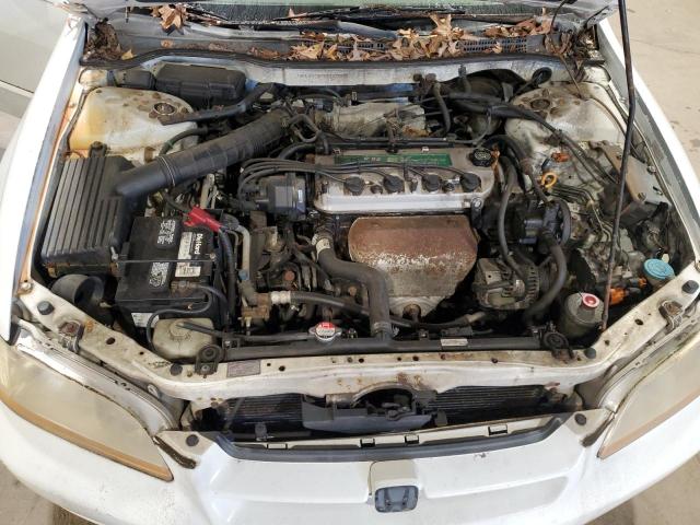 1HGCG6686YA027025 - 2000 HONDA ACCORD EX 白色 照片 11