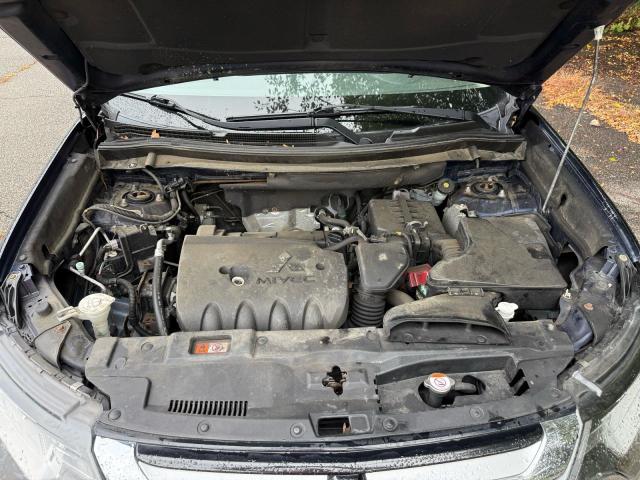 JA4AZ3A3XGZ064471 - 2016 MITSUBISHI OUTLANDER SE BLUE photo 7