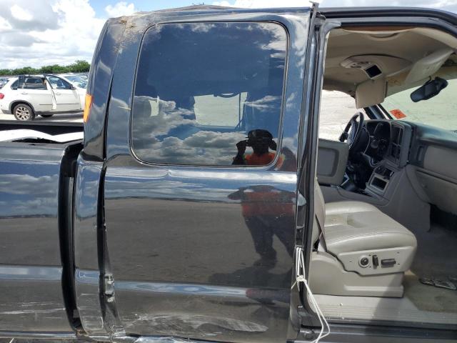 2GCEC19T231273546 - 2003 CHEVROLET SILVERADO C1500 BLACK photo 10