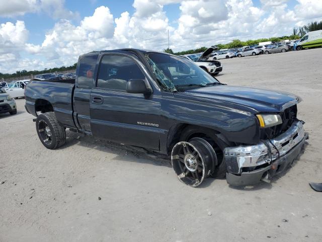 2GCEC19T231273546 - 2003 CHEVROLET SILVERADO C1500 BLACK photo 4