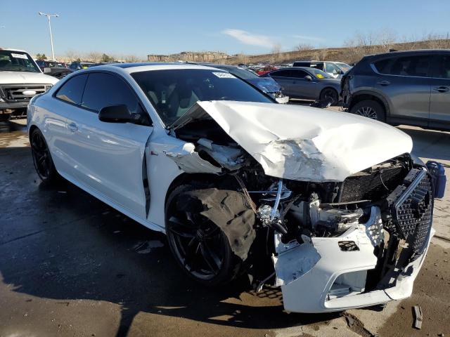 WAUC4AFR5GA053601 - 2016 AUDI S5 PREMIUM PLUS WHITE photo 4