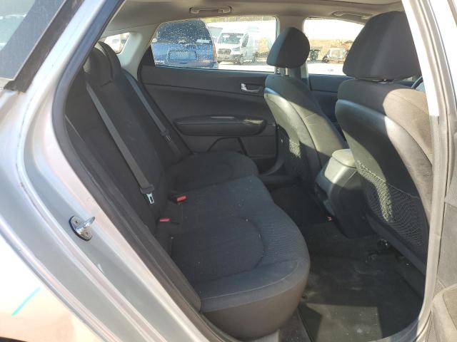5XXGT4L35KG339826 - 2019 KIA OPTIMA LX SILVER photo 10