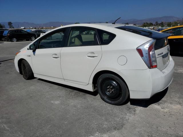 JTDKN3DU2C1542434 - 2012 TOYOTA PRIUS WHITE photo 2