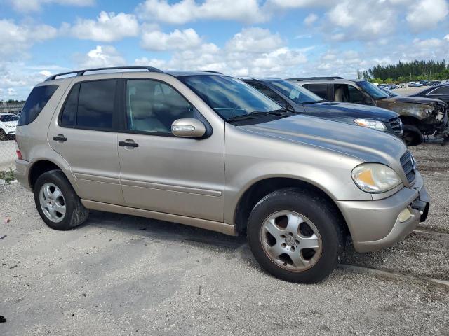 4JGAB57E45A556547 - 2005 MERCEDES-BENZ ML 350 BEIGE photo 4