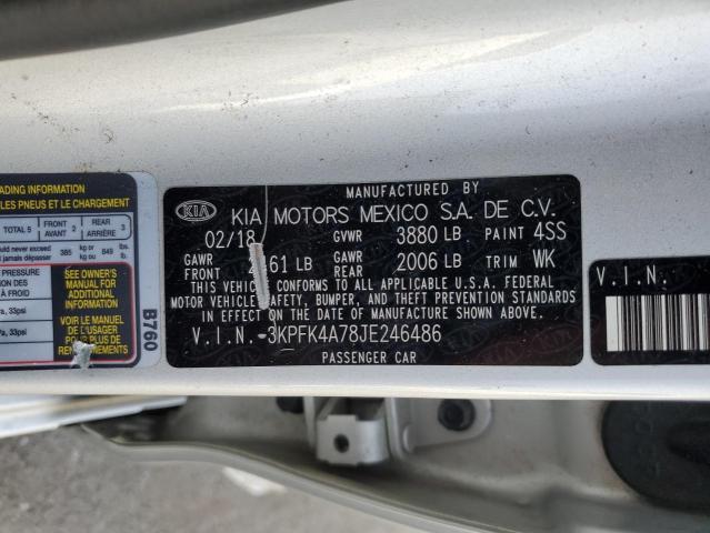 3KPFK4A78JE246486 - 2018 KIA FORTE LX ვერცხლისფერი ფოტო 12