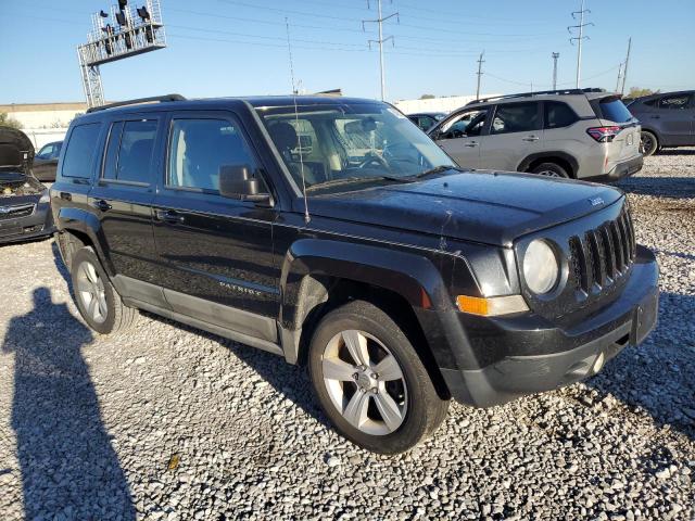 1J4NF1GB5BD122392 - 2011 JEEP PATRIOT SPORT Czarny zdjęcie 4