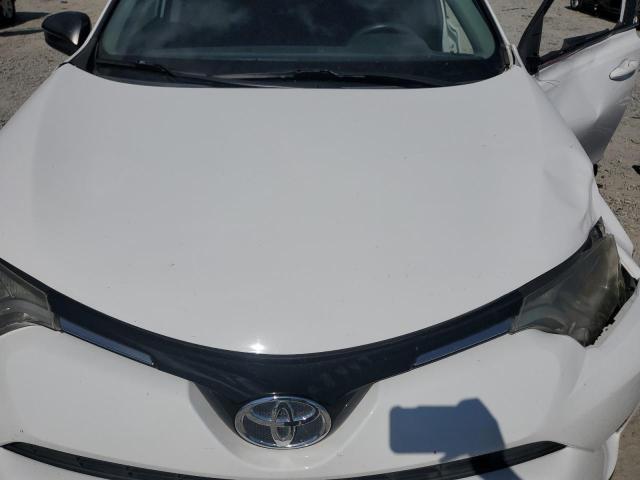 2T3ZFREV5GW245316 - 2016 TOYOTA RAV4 LE 白色 照片 11