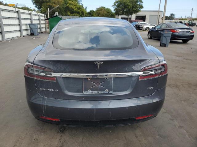 5YJSA1E25JF266588 - 2018 TESLA MODEL S GRAY photo 6