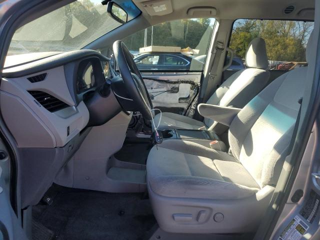 5TDKK3DC0FS676737 - 2015 TOYOTA SIENNA LE SILVER photo 7