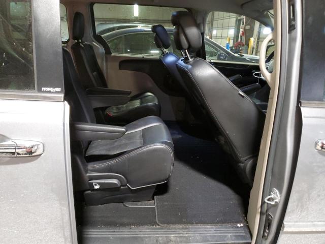 2C4RC1CG2ER107769 - 2014 CHRYSLER TOWN & COU TOURING L SILVER photo 11