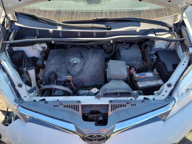 5TDYZ3DC4JS954246 - 2018 TOYOTA SIENNA XLE Ақ фото 11