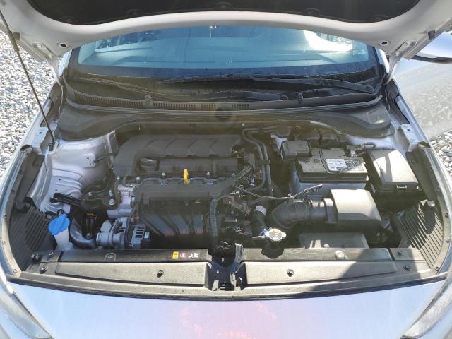 3KPC24A65NE159242 - 2022 HYUNDAI ACCENT SE 银色 照片 11