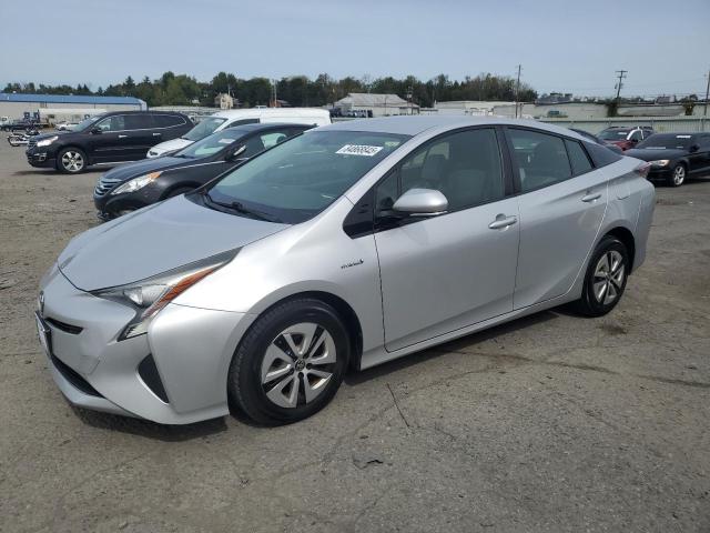 2016 TOYT PRIUS, 