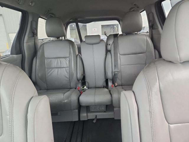 5TDYK3DC0FS635339 - 2015 TOYOTA SIENNA XLE GRAY photo 10