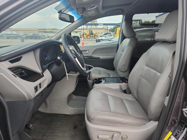 5TDYK3DC0FS635339 - 2015 TOYOTA SIENNA XLE GRAY photo 7
