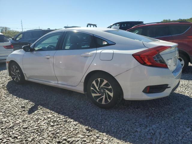 2HGFC2F77JH543264 - 2018 HONDA CIVIC EX Beyaz fotoğraf 2