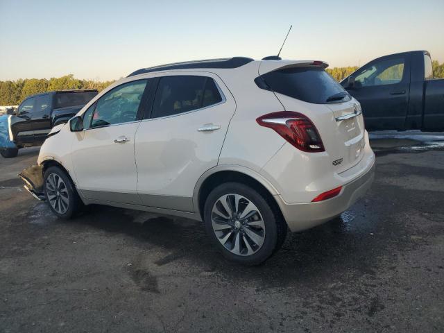 KL4CJASBXMB301183 - 2021 BUICK ENCORE PREFERRED WHITE photo 2