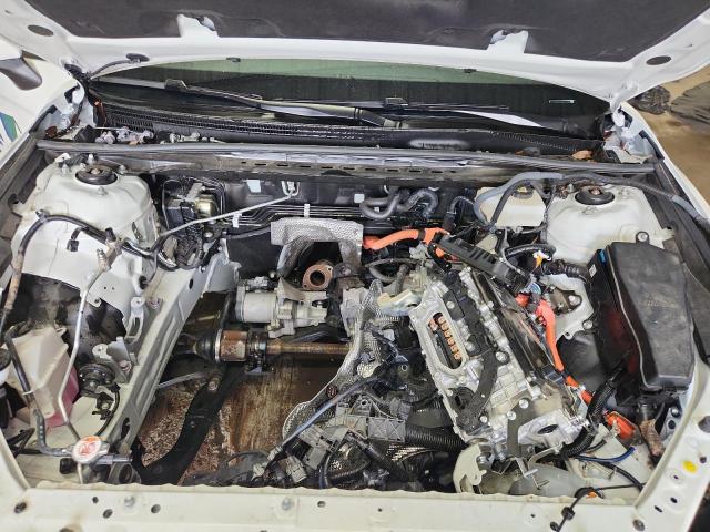 4T1DAACK0SU541882 - 2025 TOYOTA CAMRY XSE WHITE photo 12