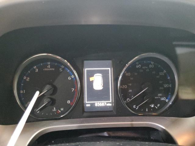 JTMDFREV6JJ203320 - 2018 TOYOTA RAV4 LIMITED Սպիտակ լուսանկար 9