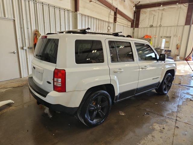1C4NJPBA8FD409804 - 2015 JEEP PATRIOT SPORT WHITE photo 3