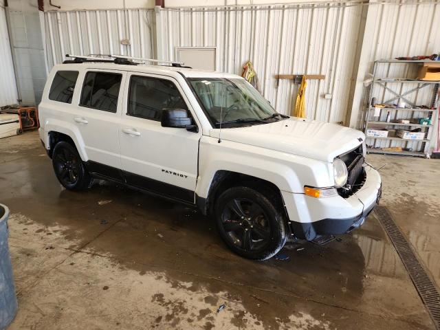 1C4NJPBA8FD409804 - 2015 JEEP PATRIOT SPORT WHITE photo 4