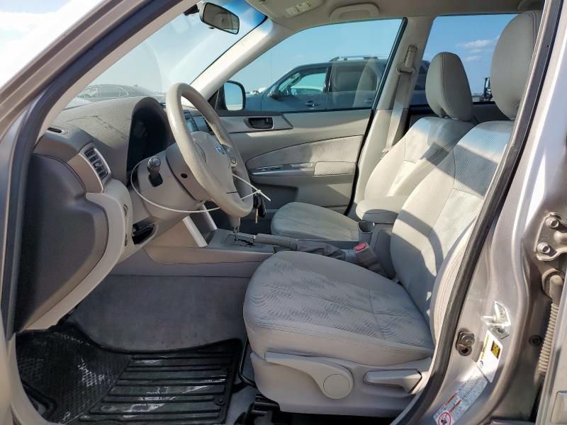 JF2SH61669H764703 - 2009 SUBARU FORESTER 2.5X Silber Foto 7