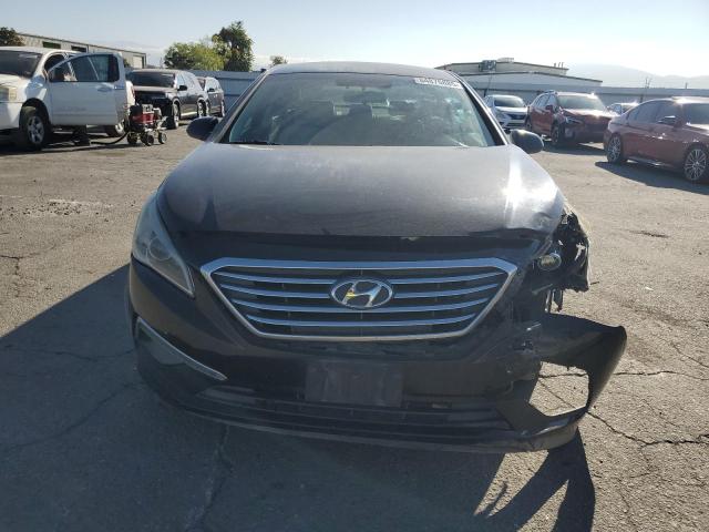 5NPE24AFXFH231459 - 2015 HYUNDAI SONATA SE 黑色 照片 5