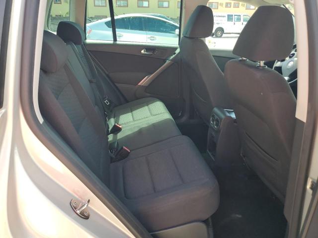 WVGAV75N09W509952 - 2009 VOLKSWAGEN TIGUAN S SILVER photo 11