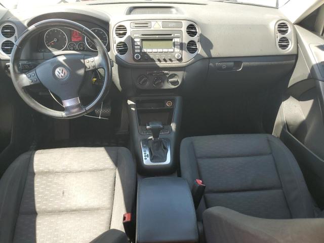 WVGAV75N09W509952 - 2009 VOLKSWAGEN TIGUAN S SILVER photo 8