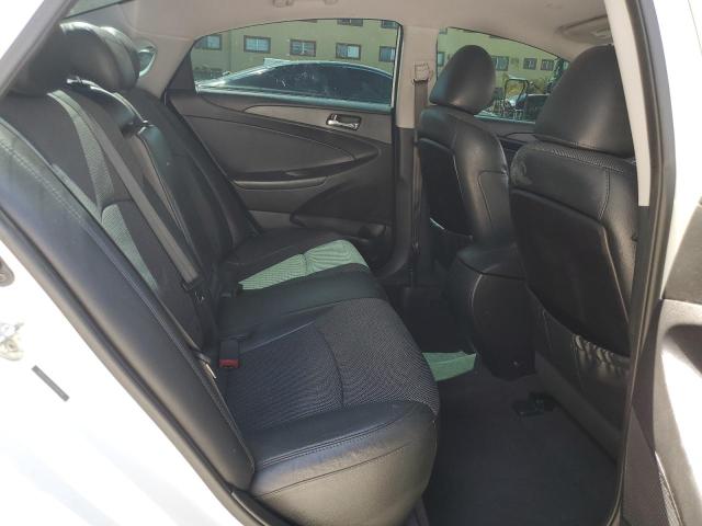 5NPEC4ACXCH500316 - 2012 HYUNDAI SONATA SE WHITE photo 10