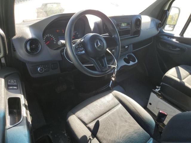 W1Y40CHY6NT102675 - 2022 MERCEDES-BENZ SPRINTER 2500 Weiß Foto 8