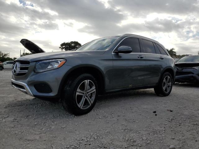 WDC0G4JB3JV054572 - 2018 MERCEDES-BENZ GLC 300 GRAY photo 1