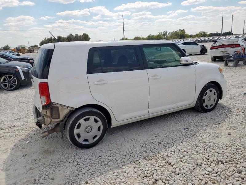 JTLZE4FE8CJ022639 - 2012 TOYOTA SCION XB Blanco foto 3