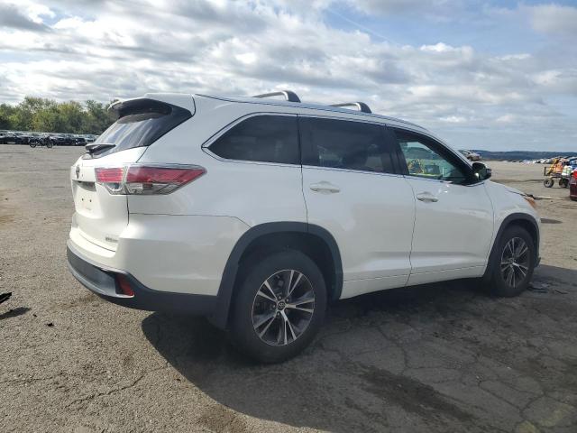 5TDJKRFHXGS322796 - 2016 TOYOTA HIGHLANDER XLE Biały zdjęcie 3