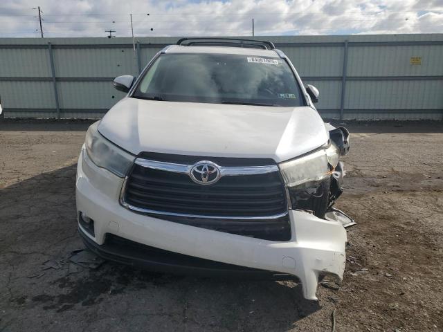 5TDJKRFHXGS322796 - 2016 TOYOTA HIGHLANDER XLE Biały zdjęcie 5