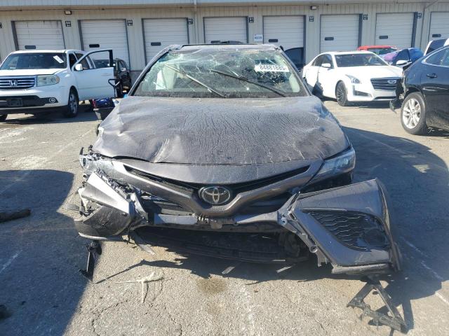 4T1T11AK0PU820111 - 2023 TOYOTA CAMRY SE NIGHT SHADE BLACK photo 5