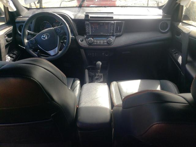 2T3NFREV5GW235397 - 2016 TOYOTA RAV4 SE SILVER photo 8