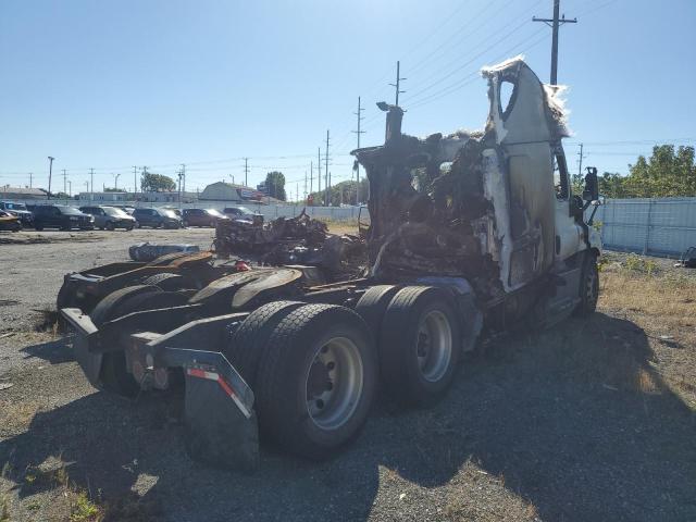 3AKJGLDR6JSJL9458 - 2018 FREIGHTLINER CASCADIA 1 Blanco foto 4